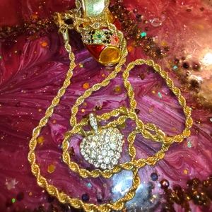 Gorgeous vintage gold rhinestone heart necklace